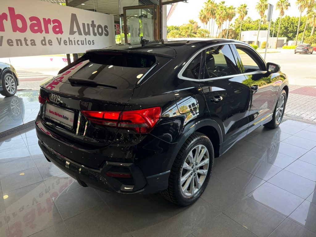 AUDI · Q3 Sportback · DIESEL · 2020 · 165.000 km