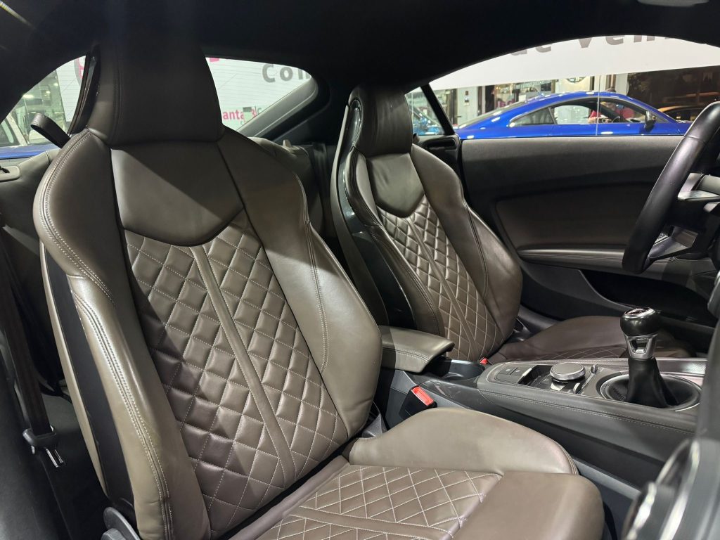 AUDI · TT · GASOLINE · 2016 · 170.000 km