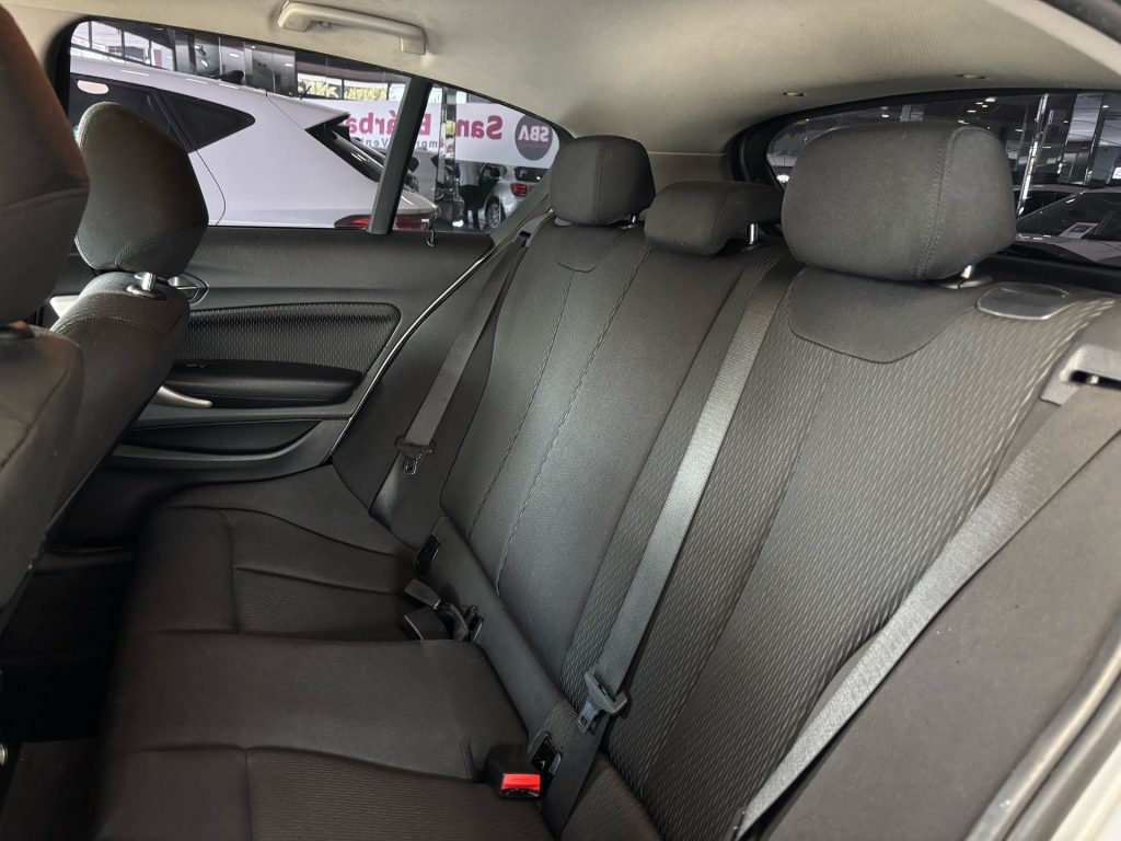 BMW · Serie 1 · DIESEL · 2014 · 225.000 km