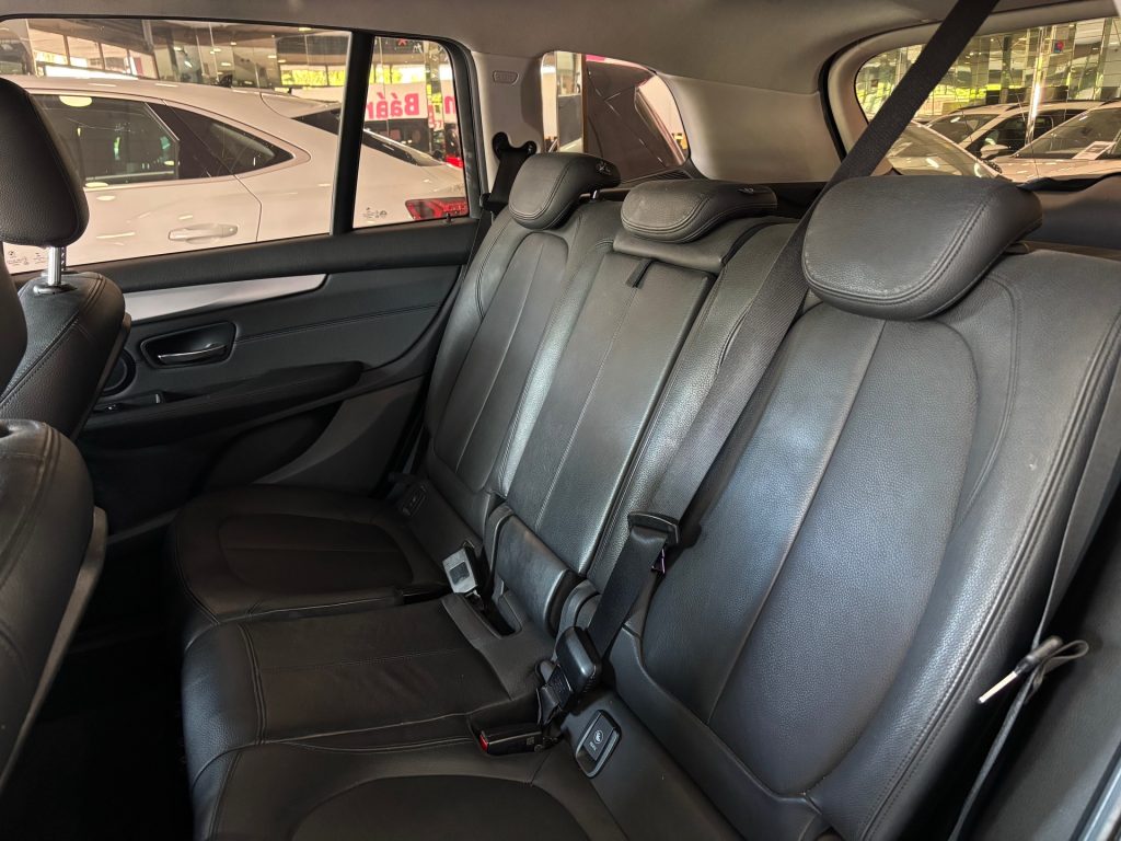 BMW · Serie 2 Gran Tourer · DIESEL · 2015 · 270.000 km