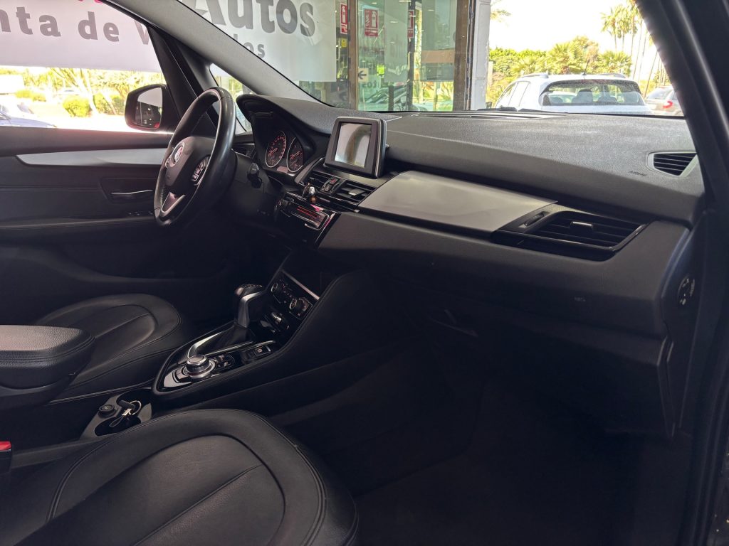 BMW · Serie 2 Gran Tourer · DIESEL · 2015 · 270.000 km