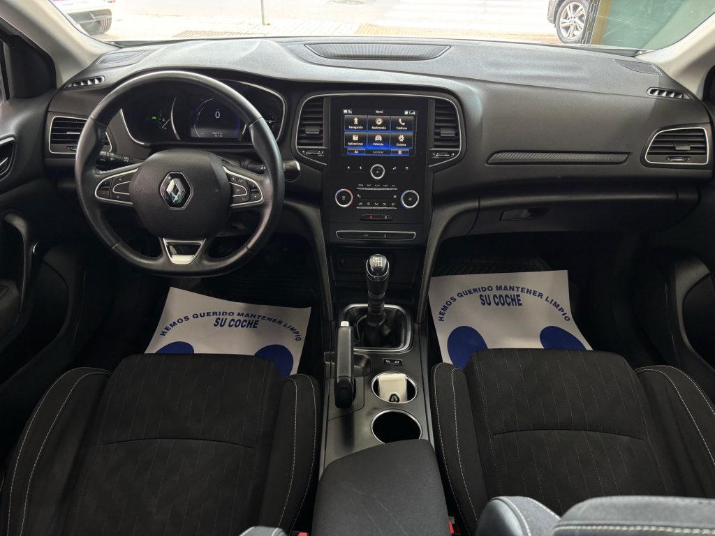 RENAULT · Mégane · DIESEL · 2018 · 138.000 km