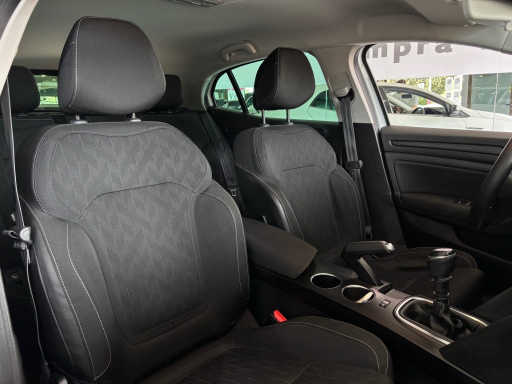 RENAULT · Mégane · DIESEL · 2018 · 138.000 km