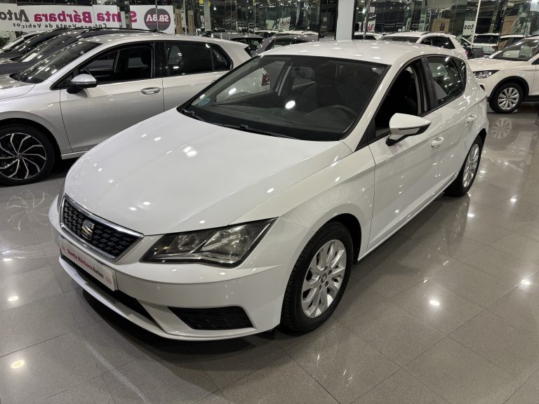 SEAT · León · DIESEL · 2017 · 230.000 km