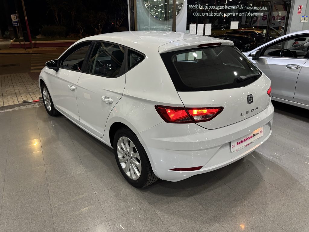 SEAT · León · DIESEL · 2017 · 230.000 km