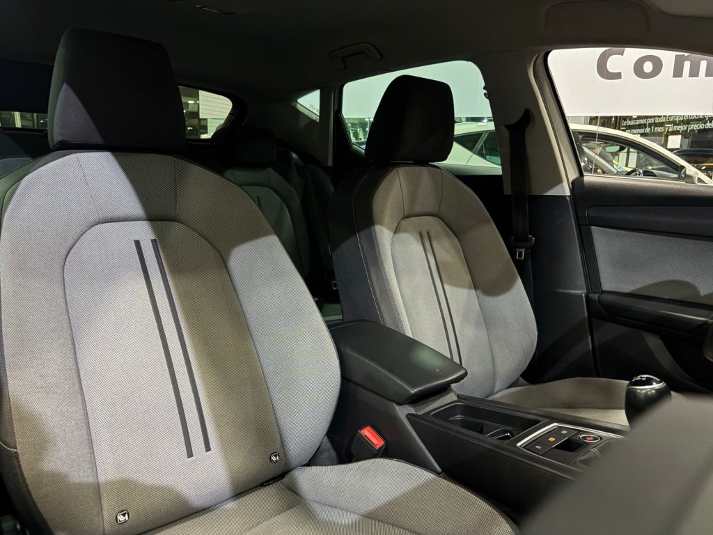 SEAT · Nuevo León · DIESEL · 2022 · 115.000 km