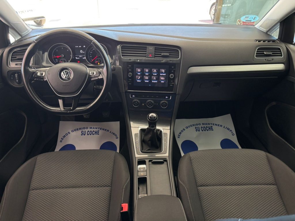 VOLKSWAGEN · Golf · DIESEL · 2018 · 198.000 km
