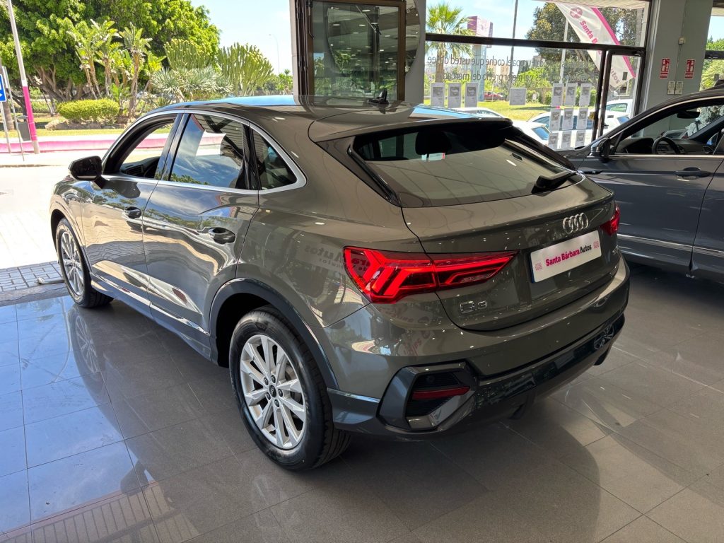 AUDI · Q3 Sportback · DIESEL · 2021 · 99.000 km
