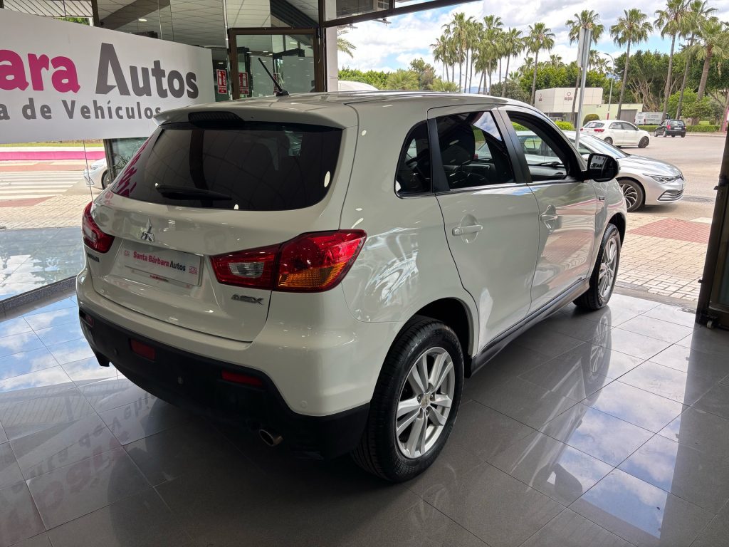 MITSUBISHI · ASX · DIESEL · 2012 · 200.000 km