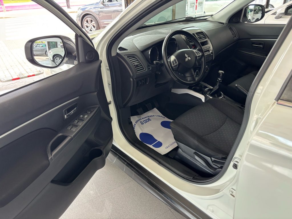MITSUBISHI · ASX · DIESEL · 2012 · 200.000 km