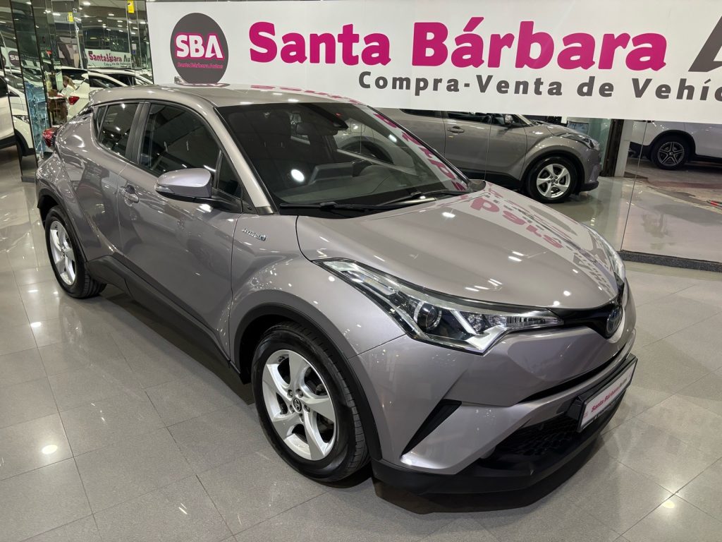 TOYOTA · C-HR · HYBRID · 2020 · 120.000 km