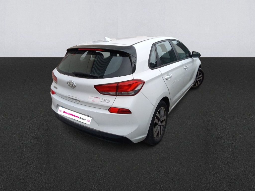 HYUNDAI · i30 · DIESEL · 2019 · 155.000 km