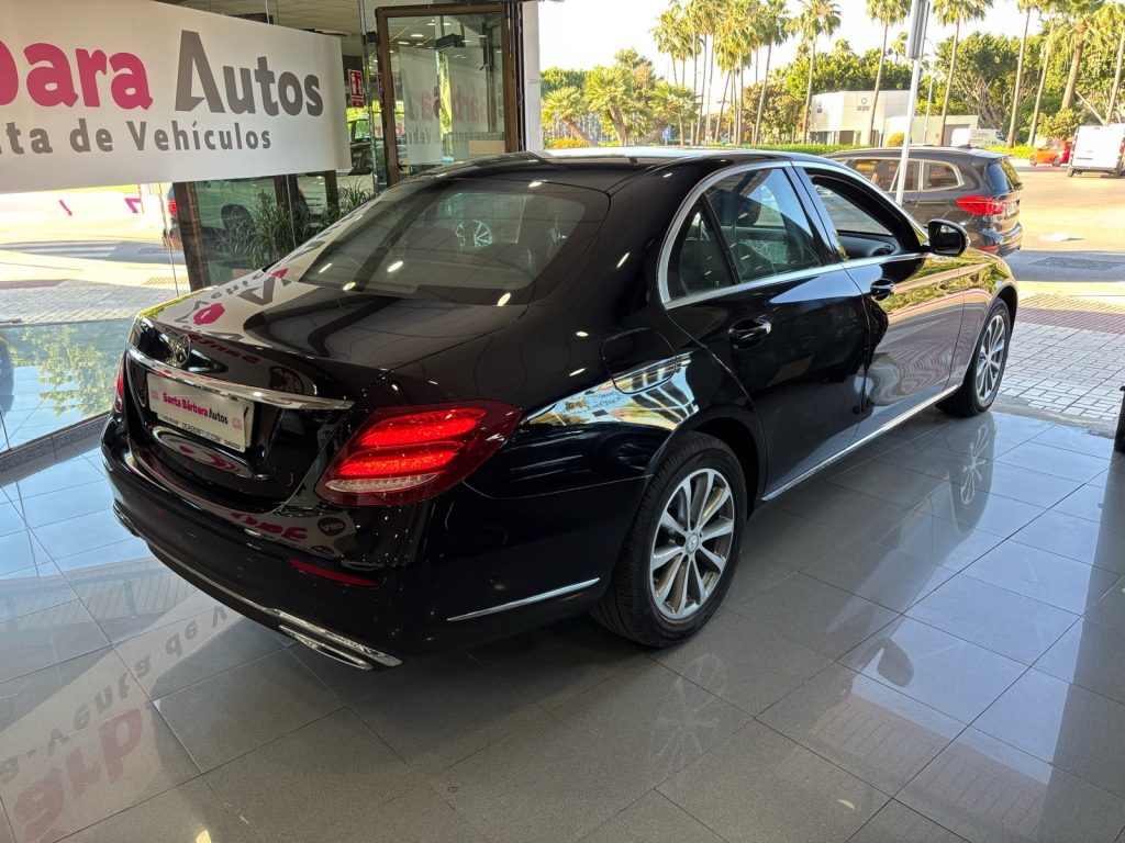 MERCEDES_BENZ · Clase E · DIESEL · 2016 · 179.000 km