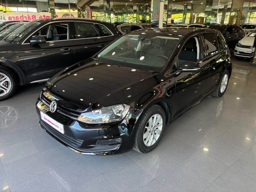VOLKSWAGEN · Golf · GASOLINE · 2016 · 175.000 km