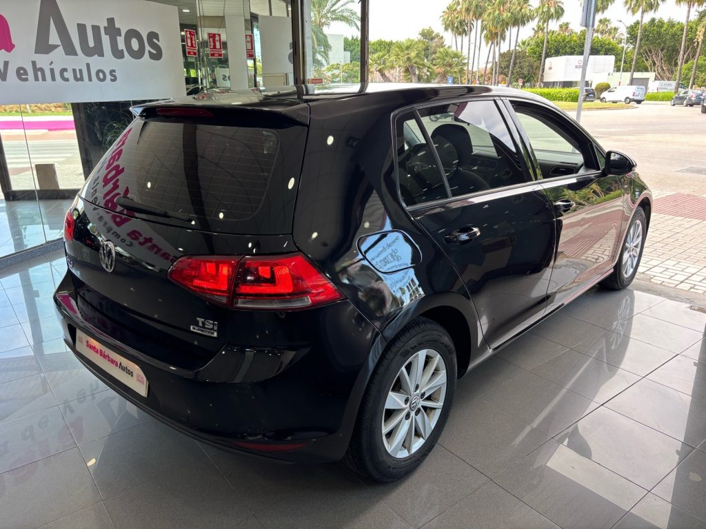 VOLKSWAGEN · Golf · GASOLINE · 2016 · 175.000 km