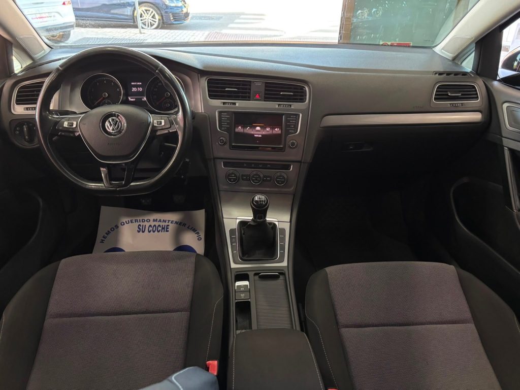 VOLKSWAGEN · Golf · GASOLINE · 2016 · 175.000 km