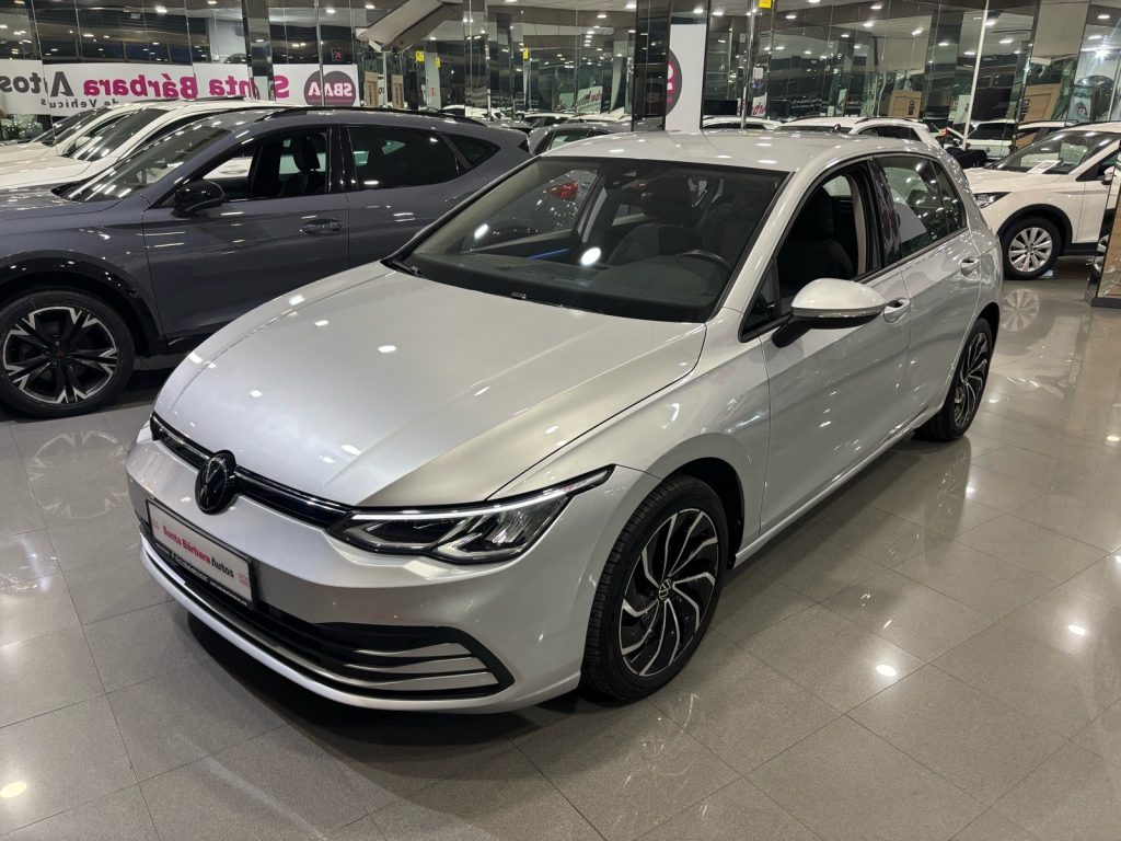 VOLKSWAGEN · Golf · DIESEL · 2023 · 80.000 km