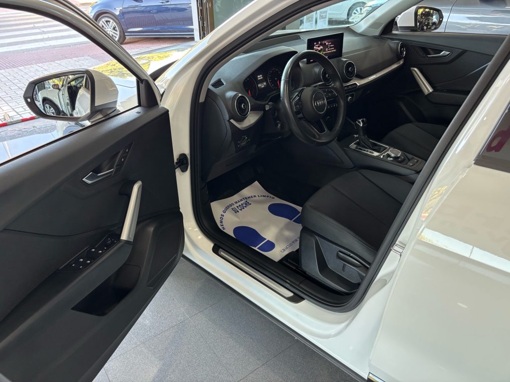AUDI · Q2 · GASOLINE · 2021 · 99.000 km