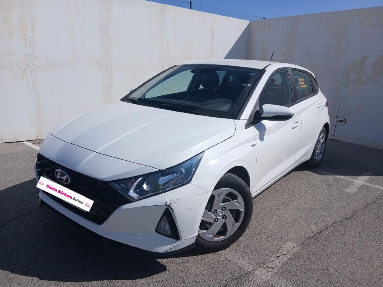 HYUNDAI · i20 · HYBRID · 2021 · 100.000 km