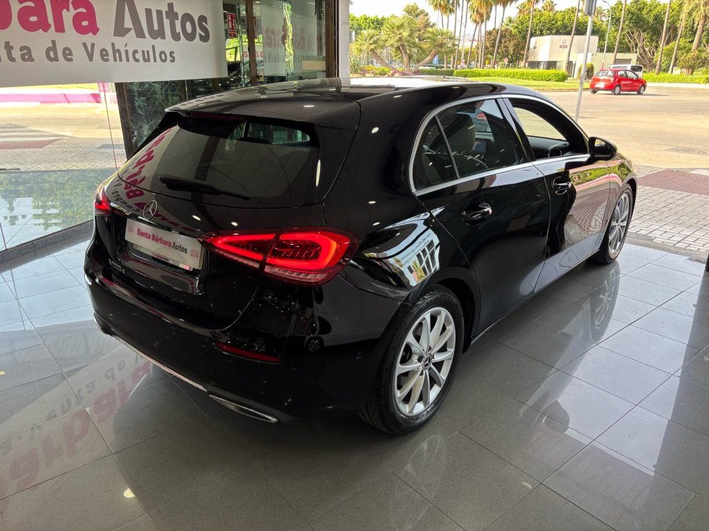 MERCEDES_BENZ · Clase A · DIESEL · 2020 · 114.000 km