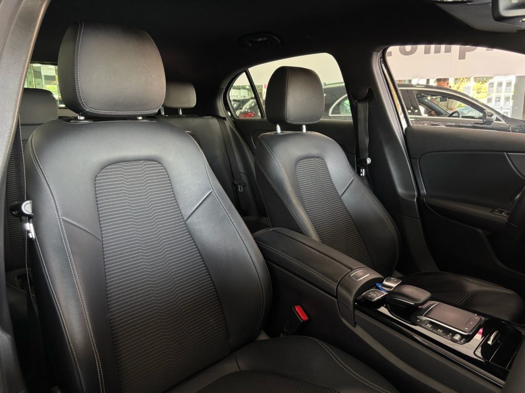 MERCEDES_BENZ · Clase A · DIESEL · 2020 · 114.000 km