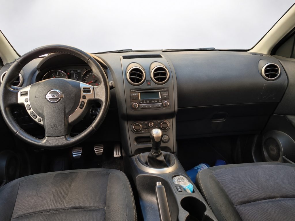 NISSAN · QASHQAI · GASOLINE · 2013 · 165.000 km