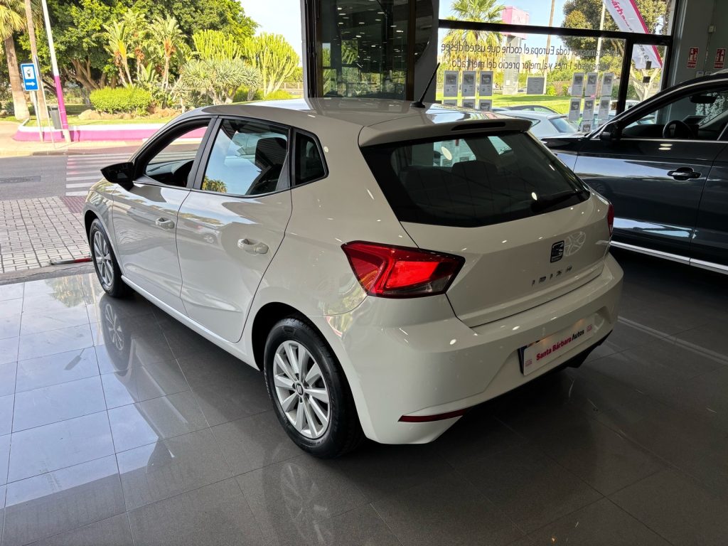 SEAT · Ibiza · GASOLINE · 2020 · 130.000 km