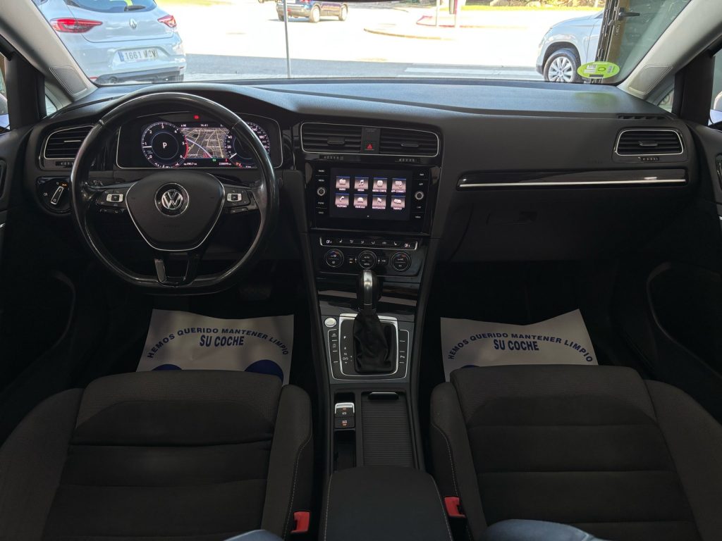 VOLKSWAGEN · Golf · DIESEL · 2017 · 235.000 km