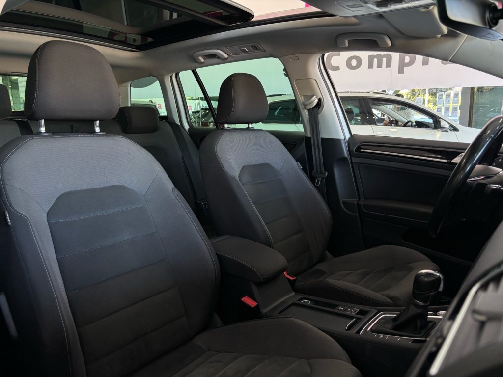 VOLKSWAGEN · Golf · DIESEL · 2017 · 235.000 km